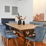 Terra Nova Luxury * ميستراس