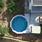 فيلة Terra Nova Luxury ميستراس