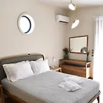 Terra Nova Luxury ميستراس