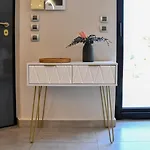 Terra Nova Luxury فيلة