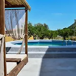 Terra Nova Luxury *