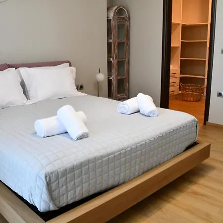 Terra Nova Luxury *