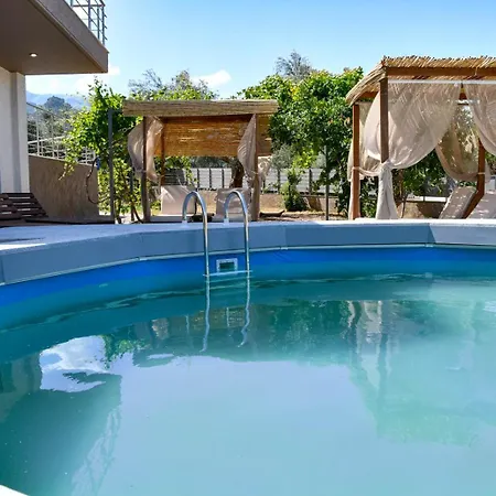 Terra Nova Luxury Mystras