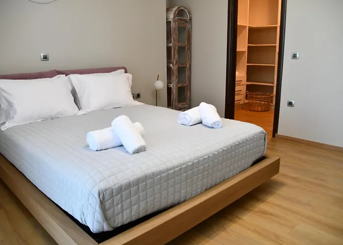 Terra Nova Luxury *