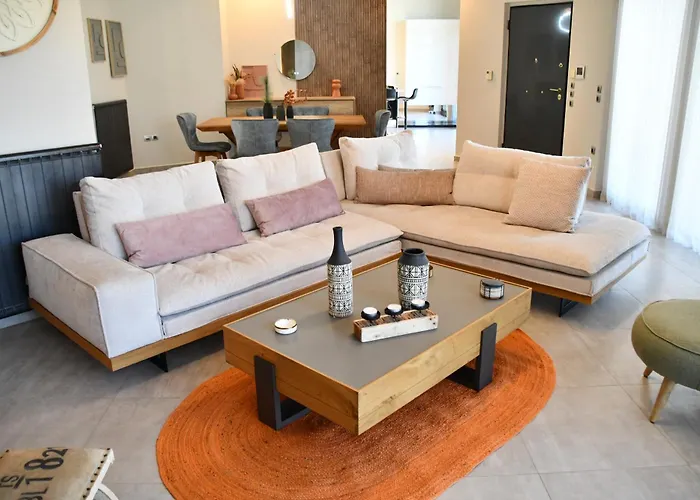 Terra Nova Luxury Mystras