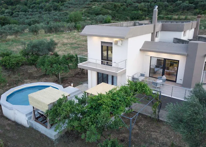 Terra Nova Luxury * 米斯特拉斯