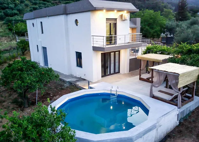 Terra Nova Luxury